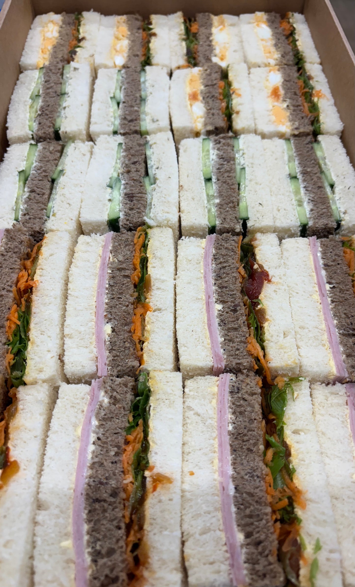 Club Sandwich Platter (24 pieces)