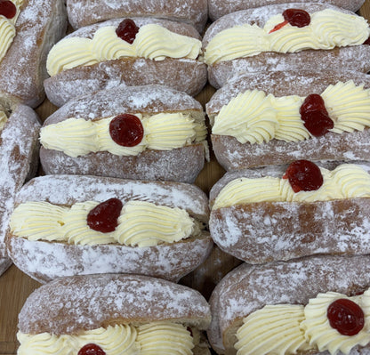 The Ol' Kiwi Donut Platter